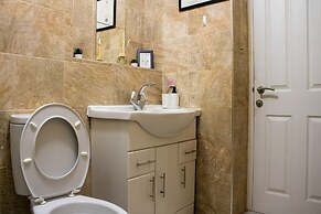 Charming 2-bed Fully Furnished Apartment in London