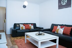 Charming 2-bed Fully Furnished Apartment in London