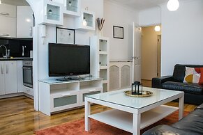Charming 2-bed Fully Furnished Apartment in London