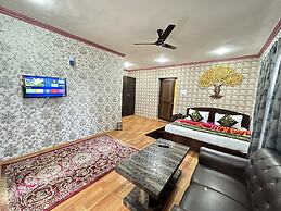 Hi Speed Resort- Doodhpathri