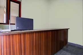 Goroomgo Hotel M J Agra