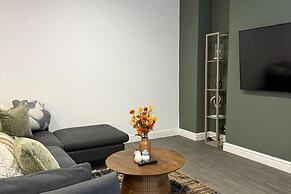 Charming 1-bed Apartment by the sea