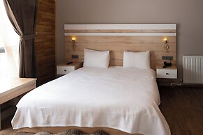 ÇAMBAŞI KAYAK VE DOĞA TESİSİ