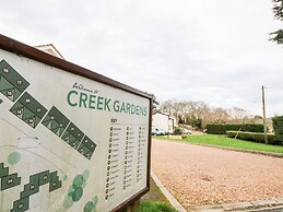 Creek Lodge