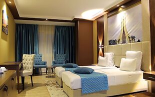 LB Suites Hotel