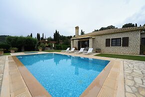 Mega Lithari Villas Corfu