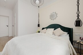 Ludwiki Apartment Warsaw Wola by Renters