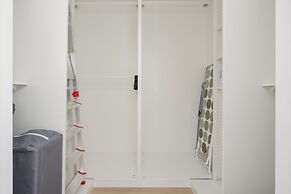 Ludwiki Apartment Warsaw Wola by Renters