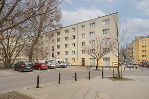 Ludwiki Apartment Warsaw Wola by Renters