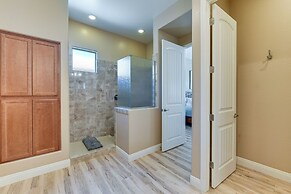 Queen Creek Vacation Rental w/ Private Hot Tub!