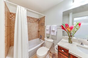 ~ 2 Mi to Beach: Princeville Condo w/ Private Deck