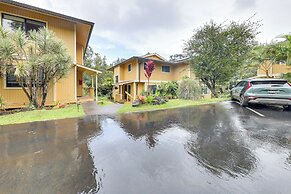 ~ 2 Mi to Beach: Princeville Condo w/ Private Deck