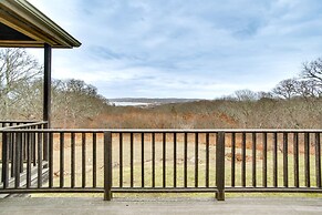 Beautiful Aquinnah Home: Ocean View, Walk to Beach