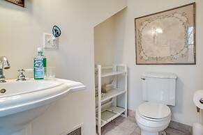 Beautiful Aquinnah Home: Ocean View, Walk to Beach