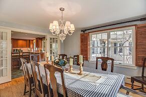 Private Pool, Gym & Game Room: Falmouth Retreat!