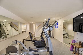 Private Pool, Gym & Game Room: Falmouth Retreat!