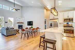 Modern Florissant Mountain Retreat w/ Deck & Grill