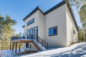Modern Florissant Mountain Retreat w/ Deck & Grill
