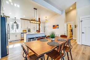 Modern Florissant Mountain Retreat w/ Deck & Grill