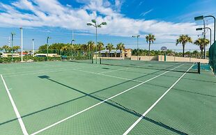Phoenix Ii 2118 3 Bedroom Condo