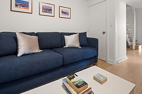 22 Village Run 3 Bedroom Condo by RedAwning
