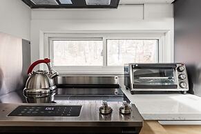 22 Village Run 3 Bedroom Condo by RedAwning