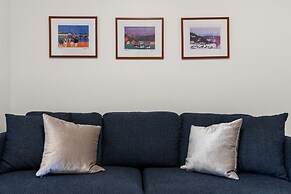 22 Village Run 3 Bedroom Condo by RedAwning