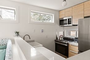 22 Village Run 3 Bedroom Condo by RedAwning