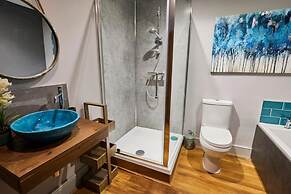 Host Stay Indigo River