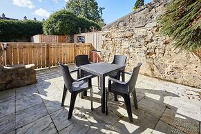 Host Stay Rooftops Grey