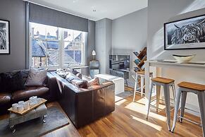 Host Stay Rooftops Grey