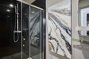 Host Stay Rooftops Grey