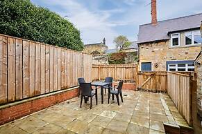 Host Stay Majestic Purple