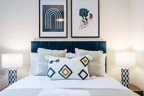 Host Apartments The Rodney Courtyard