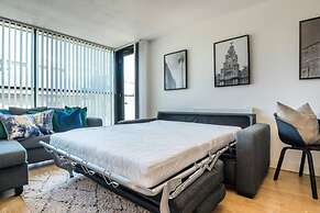 Host Apartments The Pall Mall Balcony Apt