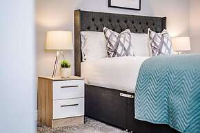 Host Apartments Knight St Place