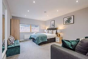 Host Apartments Knight St Place