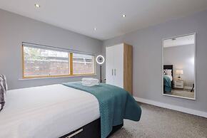 Host Apartments Knight St Place