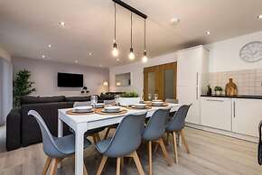 Host Apartments Knight St Place