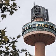 Host Apartments The Roscoe Coach House