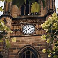 Host Apartments The Roscoe Coach House