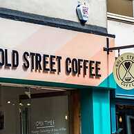 Host Apartments The Roscoe Coach House