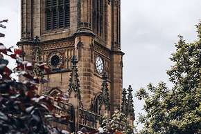 Host Apartments The Roscoe Coach House