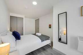 Host Apartments The Roscoe Nest