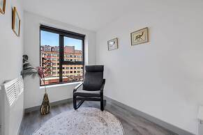 Host Apartments The Roscoe Nest