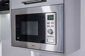 Host Apartments The Roscoe Nest