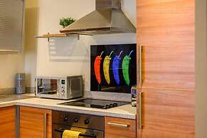 Host Apartments Queen Square Apartment