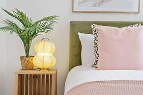 Host Apartments Lark Lane Hideaway