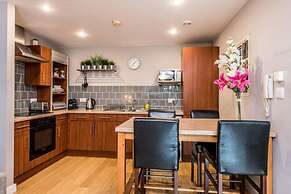Host Apartments York Place Apt