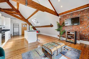 Host Stay Bands Warehouse VI